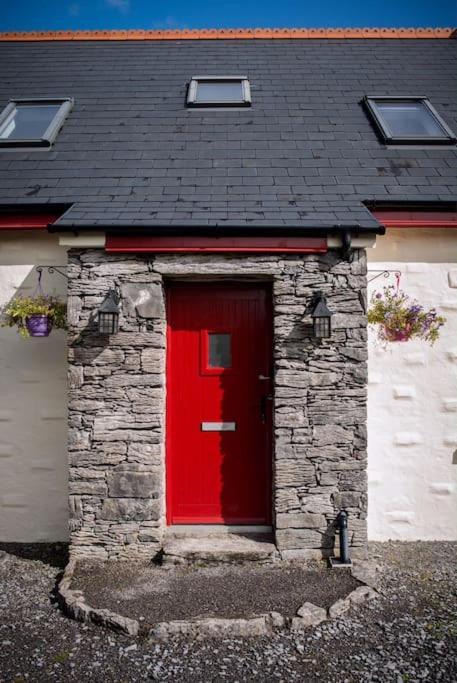 *Spacious Irish Cottage* Fanore Bagian luar foto